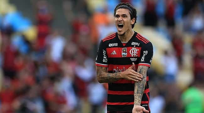 Flamengo marca três, vence o Nova Iguaçu e encaminha título do Campeonato Carioca