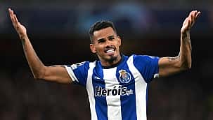 Galeno descarta atuar por Portugal: "Não vou mudar minha opinião"