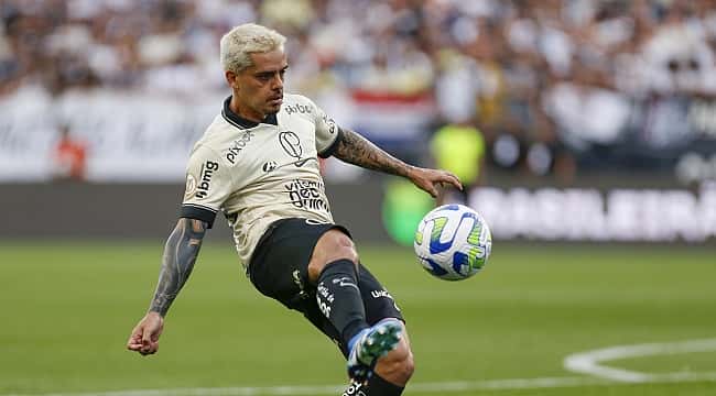 Neto critica Fagner, do Corinthians, após cotovelada: "Que cara desleal"