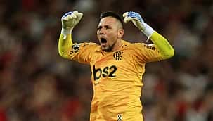 Os 10 maiores goleiros da história do Flamengo