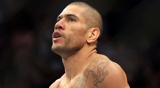 Os 12 campeões e ex-campeões confirmados para o UFC 300