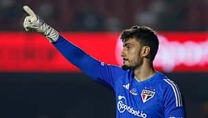 Rafael, do São Paulo, lamenta eliminação: 'Estamos tristes e envergonhados'