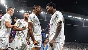 Santos se classifica para a final do Paulistão; Veja as melhores imagens da partida