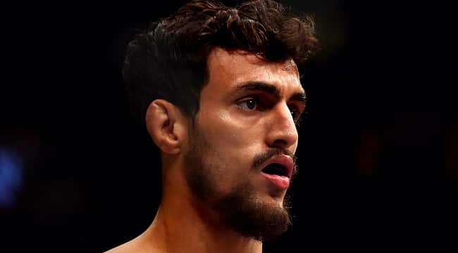 UFC Vegas 89: Ricardo "Carcacinha" começa bem, mas é finalizado por Julian Erosa