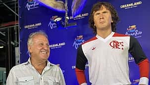 Zico é homenageado no Rio e fala sobre o Cariocão: "Os próprios clubes não respeitam"