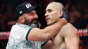 Alex Poatan é favorito contra Jamahal Hill no UFC 300