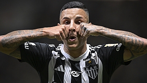 Atlético-MG atropela Cruzeiro na Arena MRV