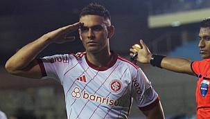 Borré desencanta e garante primeira vitória do Internacional na Sul-Americana