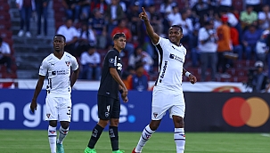 Botafogo perde para a LDU, cai para a lanterna do grupo D e se complica na Copa Libertadores