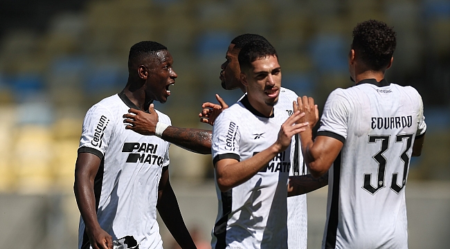 Botafogo x Vitória: onde assistir ao vivo grátis e escalações