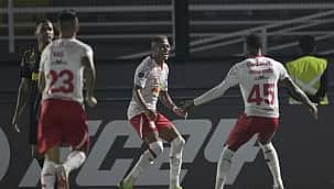 Bragantino vence na estreia e assume liderança do grupo na Sul-Americana 2024