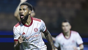 Delfín x Internacional: onde assistir ao vivo grátis e escalações