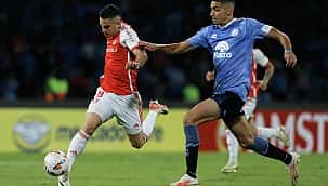 Borré falha na missão e Internacional empata com Belgrano na estreia da Sul-Americana 