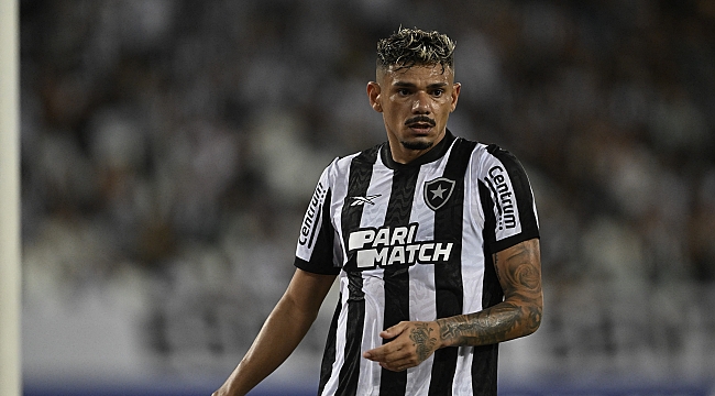 LDU x Botafogo: onde assistir ao vivo grátis e escalações