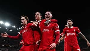 Liverpool vence o lanterna Sheffield United e recupera a liderança na Premier League 