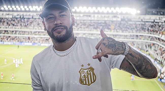Neymar avisa que vai jogar no Santos em 2025