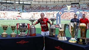 Os 10 maiores laterais da história do Flamengo; Filipe Luís em terceiro