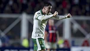 Piquerez marca golaço de falta e empata no fim do jogo para o Palmeiras na Libertadores