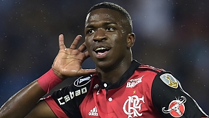 Relembre 10 dos principais jogadores revelados pelo Flamengo