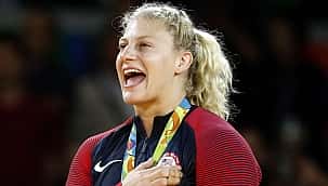 UFC 300: Holm x Harrison; palpite, favorita e como apostar