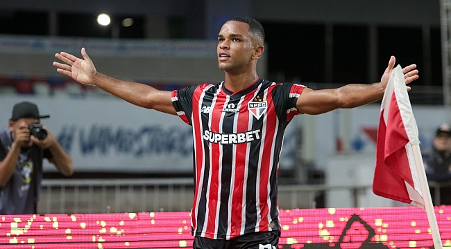 De virada e com show de Juan, São Paulo vence Águia de Marabá no Mangueirão