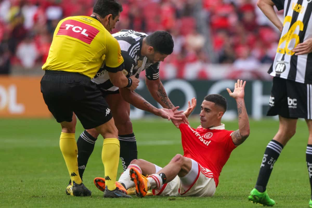 Internacional x Atlético-MG: onde assistir ao vivo, horário e