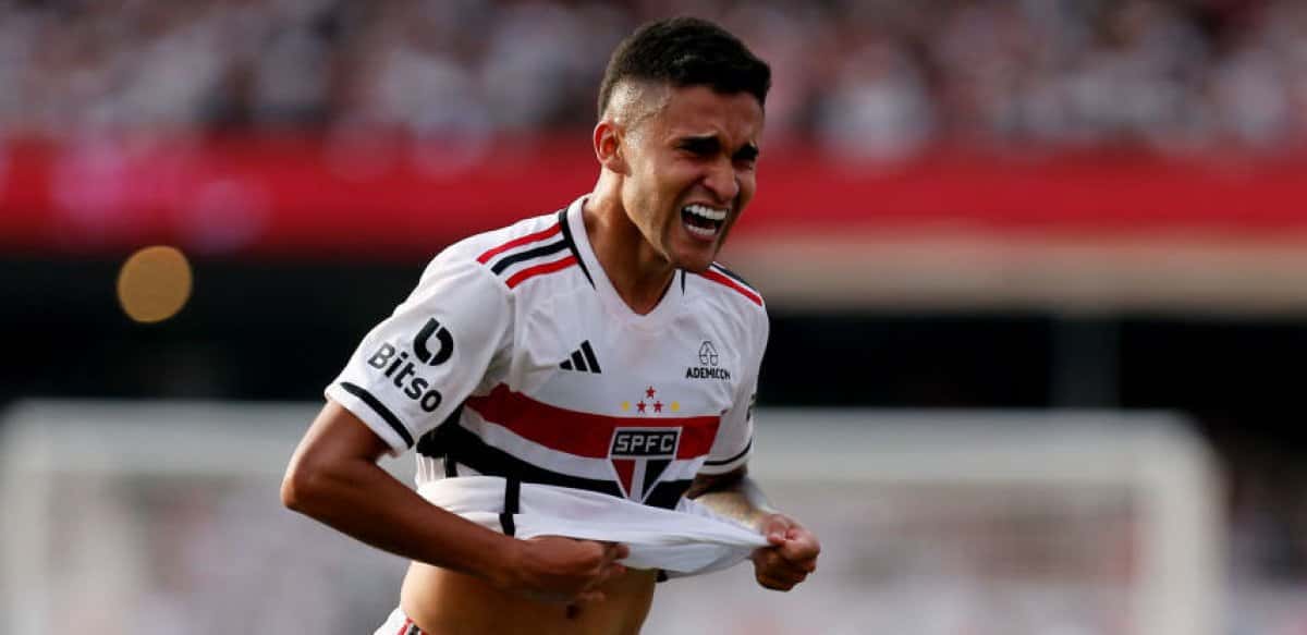 São Paulo bate Flamengo e é campeão da Copa do Brasil pela primeira vez