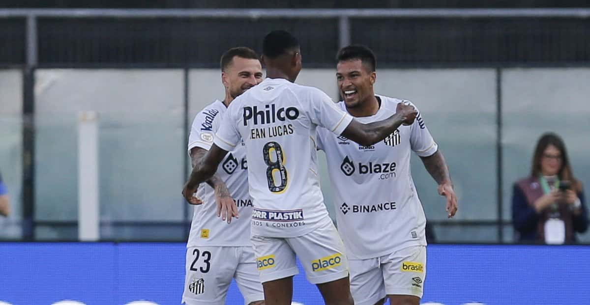 Santos x Bragantino: onde assistir ao vivo, escalações e horário do jogo  pelo Brasileirão