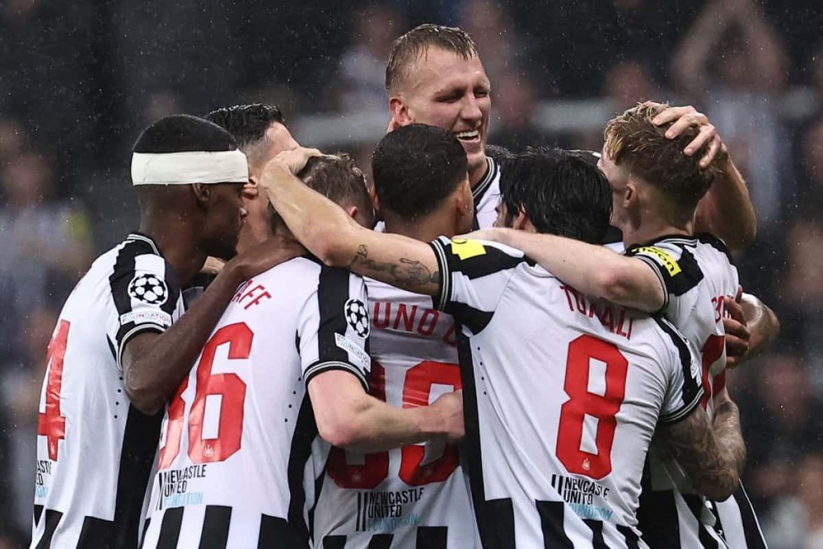 Newcastle goleia PSG e vira líder do Grupo F na Champions; Borussia e Milan  ficam no empate - Folha PE