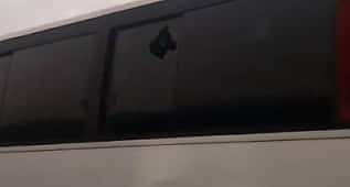 Ônibus com torcedores do Corinthians é apedrejado antes da final
